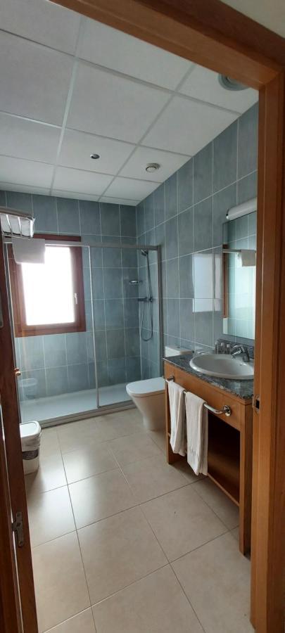 Hotel Font Del Pla La Jonquera Eksteriør billede