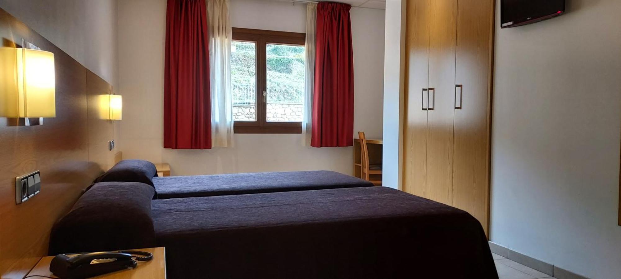 Hotel Font Del Pla La Jonquera Eksteriør billede
