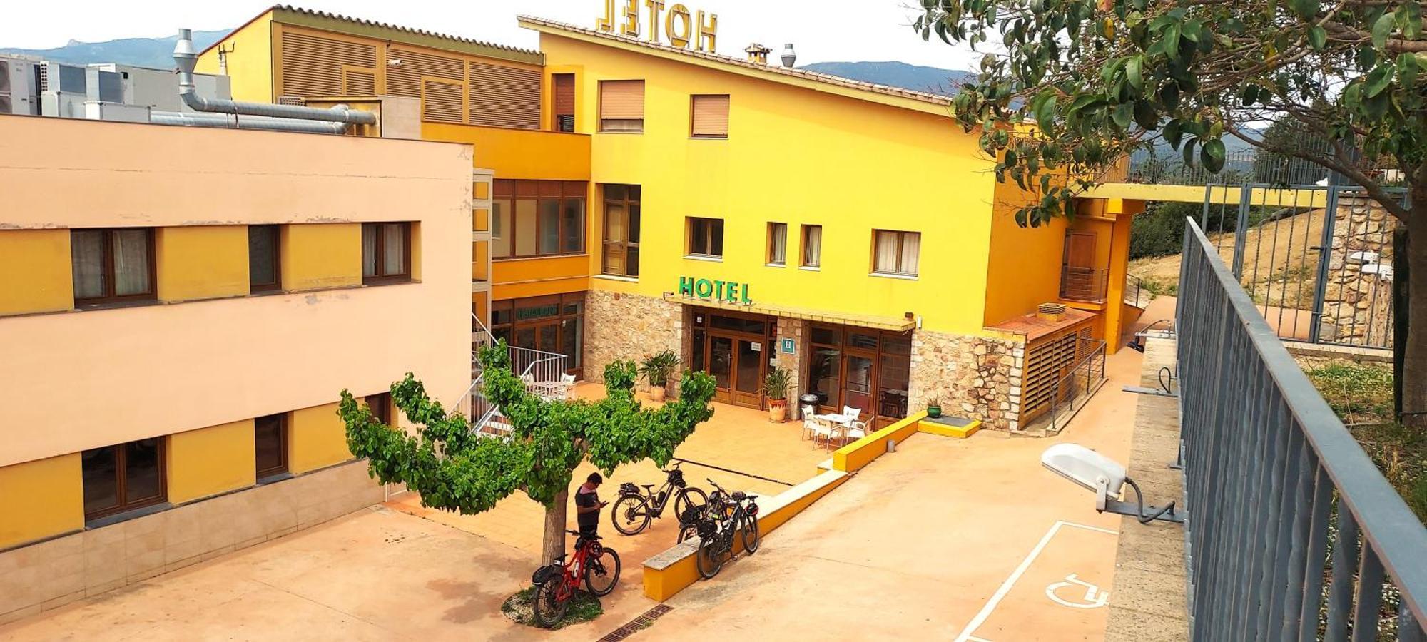 Hotel Font Del Pla La Jonquera Eksteriør billede