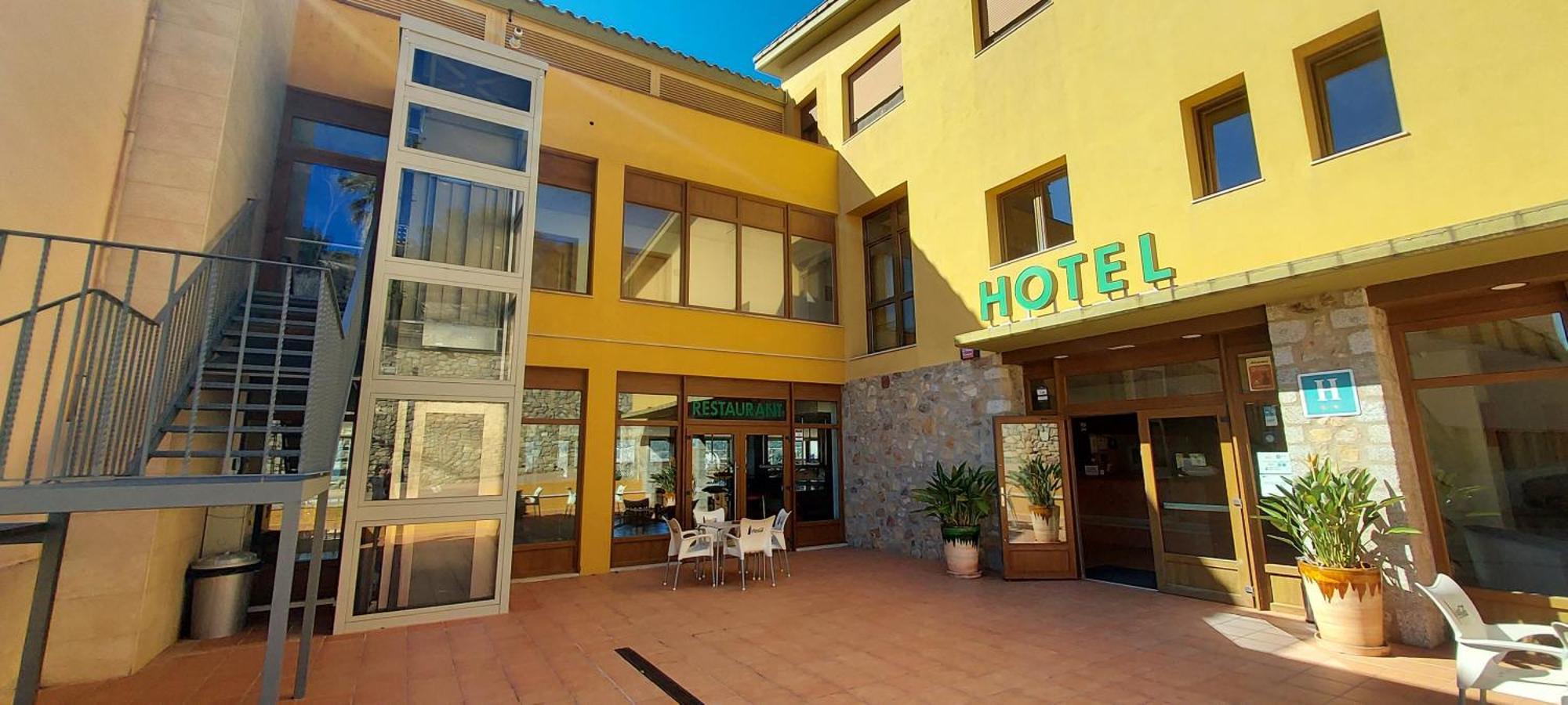 Hotel Font Del Pla La Jonquera Eksteriør billede